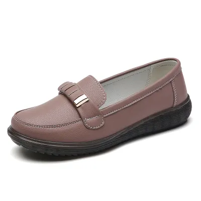 LUXE COMFORT WOMEN’S CASUAL SHOE